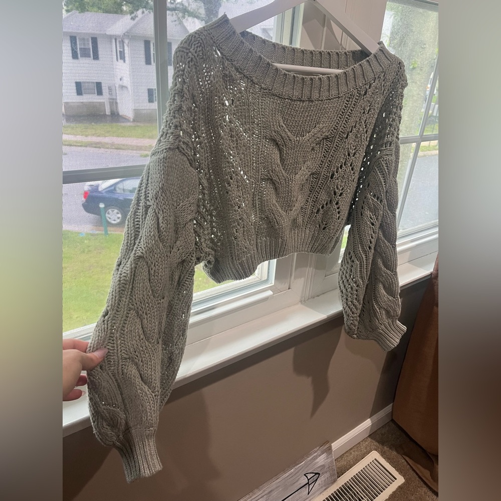 NEVER WORN Hippie Love Sage Green Cropped Chunky Knit Sweater